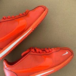 ✨Nike✨ classic Cortez sneakers orange